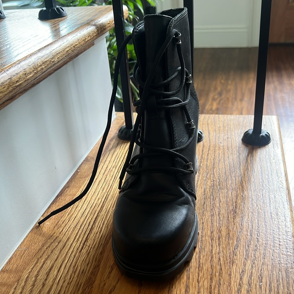 COPY - Sorel Joan of Arctic III Waterproof Wedge Lace-Up Boot Leather Black siz…